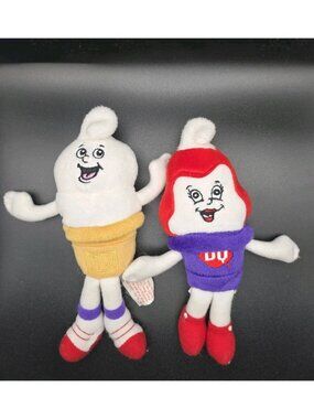 DAIRY QUEEN Ice Cream PLUSH Beanie Bag DQ Stuffed Animals 90s Lot Of 2
